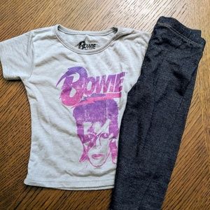 *5/$20* David Bowie Shirt w/ Jeggings